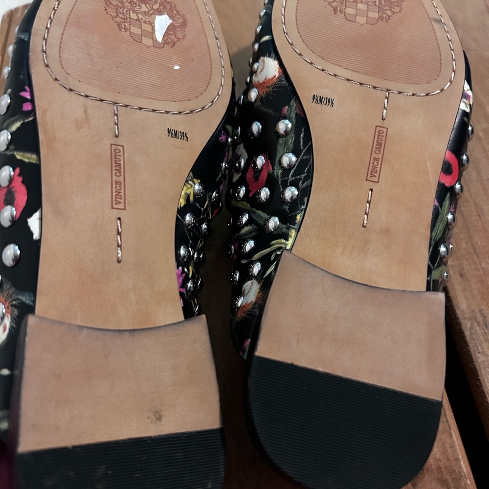 Size 9.5 | Vince Camuto - Picture 6 of 6